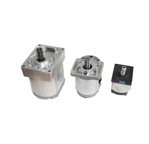 Шестеренчатые насосы, серия 3117 многосекционные, 200 bar