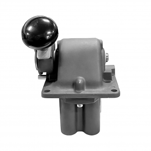 Пневмораспределитель 2-HA-2L R431005007 с предохранительной скобой