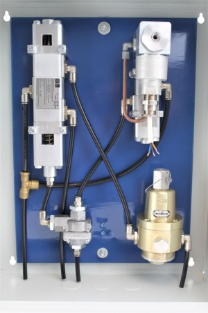 Клапан пневматический регулирующий с электромагнитным исполнительным механизмом 242-803 000, 3/2, G1/4, 3000 l/min, 24-28 V DC, 9,5W, II Gb IIC T5 X, 1Ex db IIC T5 Gb X,  -50C...+70С